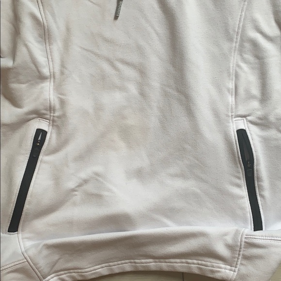 Under Armour sweatshirt - Picture 2 of 4